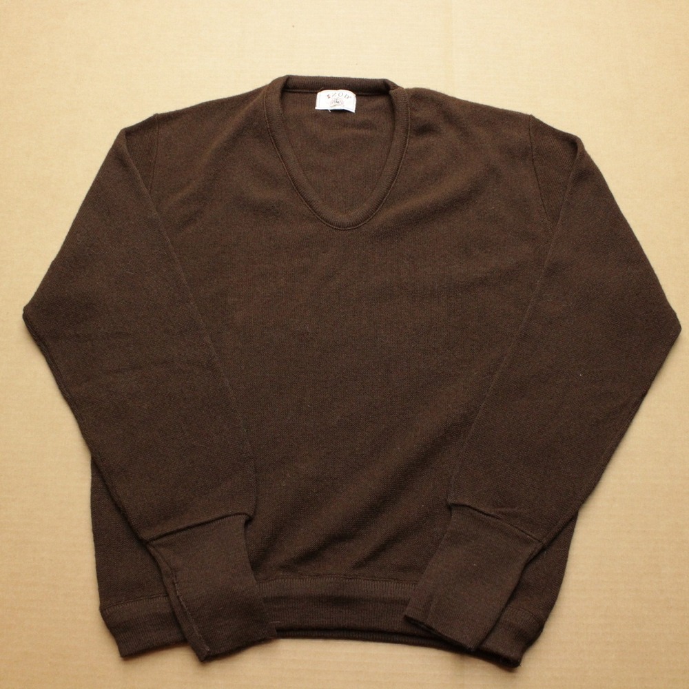 Vintage Izod Sweater Mens L Brown V-Neck Knit Long Sleeve Union 80s Made USA